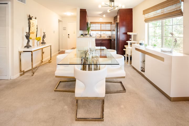 Lovely Apartment - Los Angeles