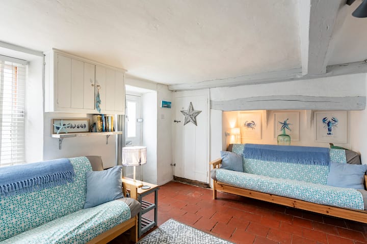 Beautiful 18th Century Rustic Cottage - Blakeney