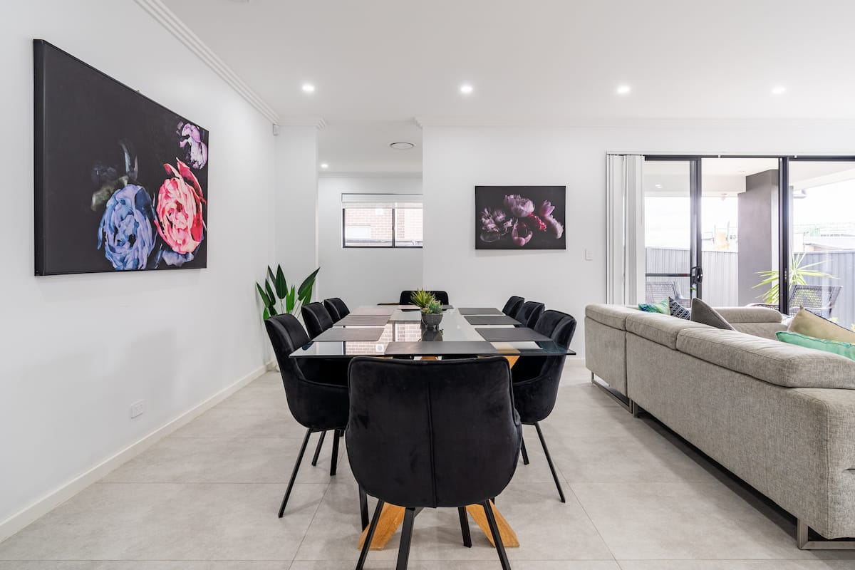 Neat 4 Bedroom in Catherine Fields, photo 4