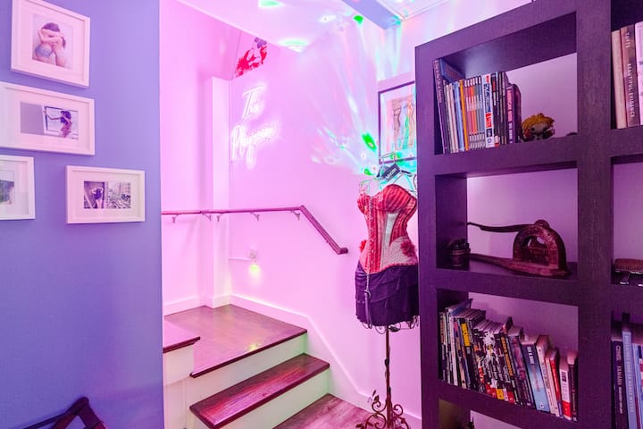 The Night Suite: A Discreet & Intimate Retreat