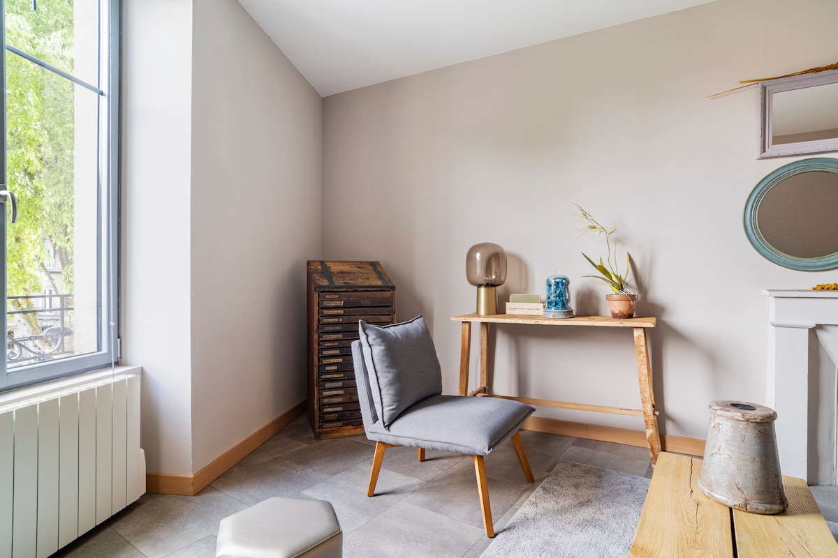 Beliebte Airbnb-Anzeige: Alençon Centre Large Chic & Cozy Apartment in Alençon