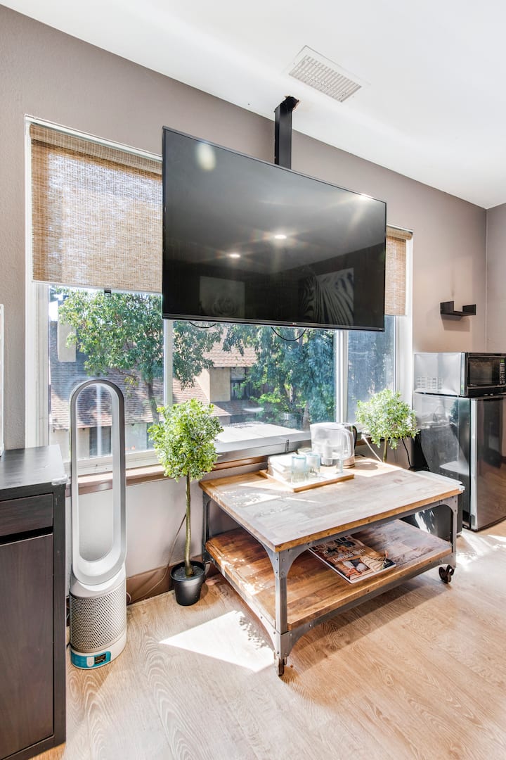 Master Suite/disney/uci/choc/self-checkin/peaceful - Orange County, CA