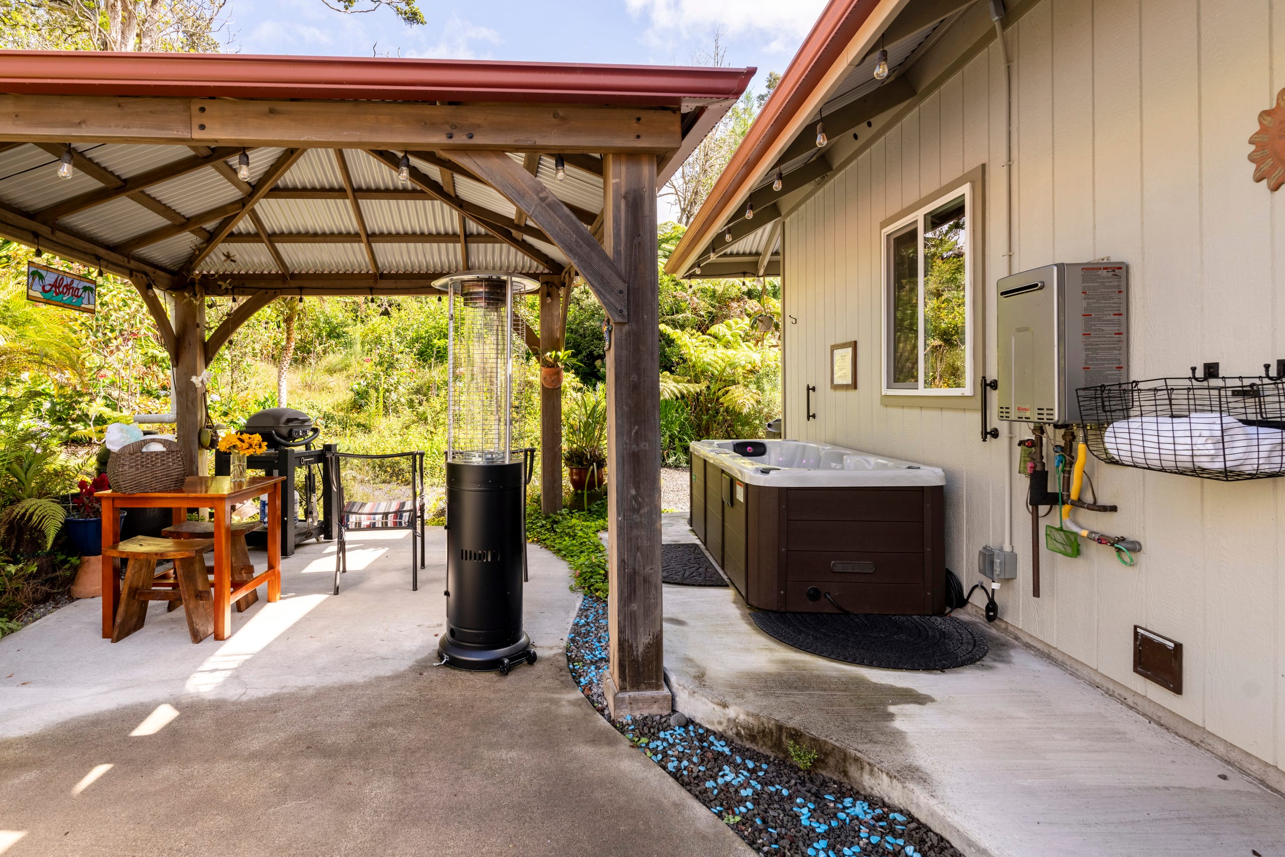 Guesthouse in Volcano · ★5.0 · Studio · 1 bed · 1 bath - Image 21