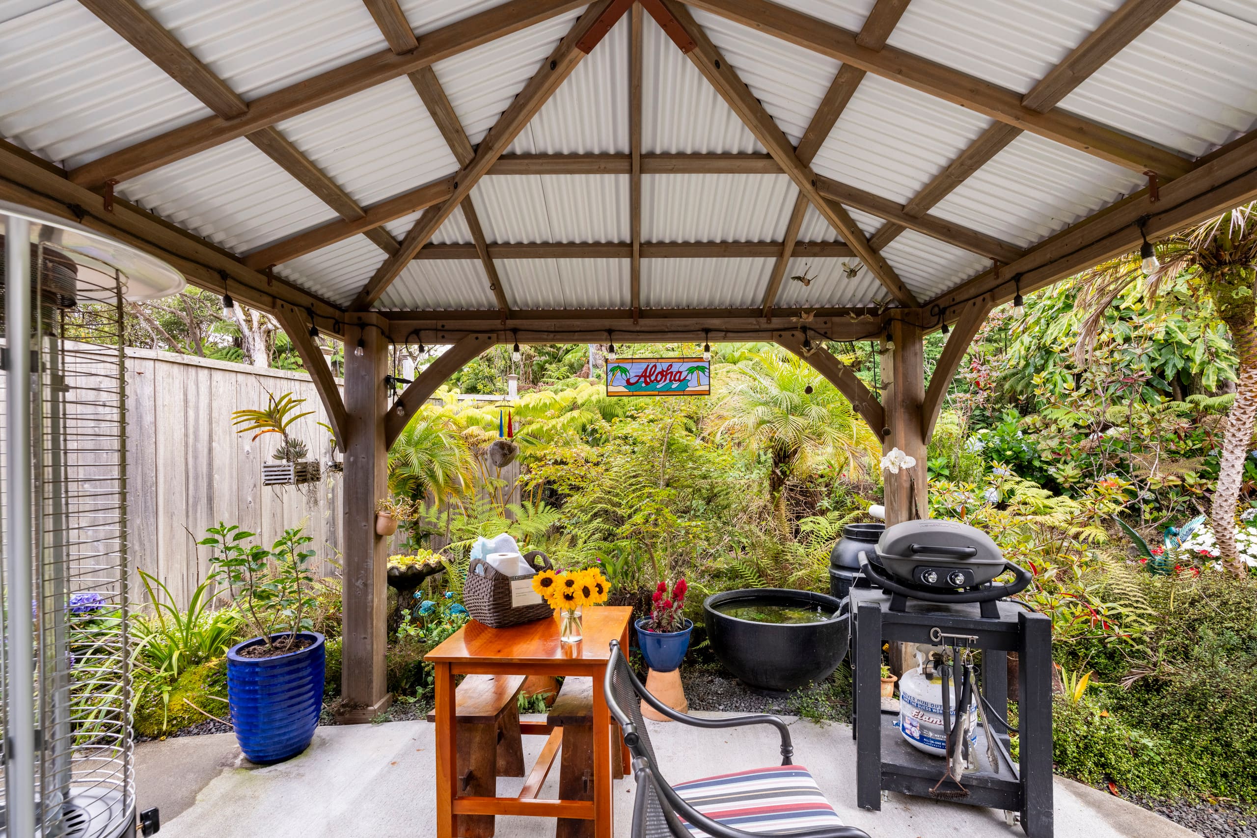 Guesthouse in Volcano · ★5.0 · Studio · 1 bed · 1 bath - Image 30