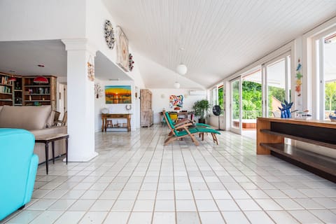 Top Airbnb: House 100 meters from Ferradura beach with heated pool in Armação Dos Búzios