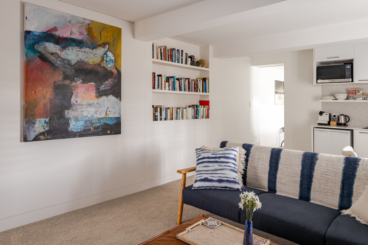 Successful Airbnb property: Beach Front Mount Maunganui in Tauranga City
