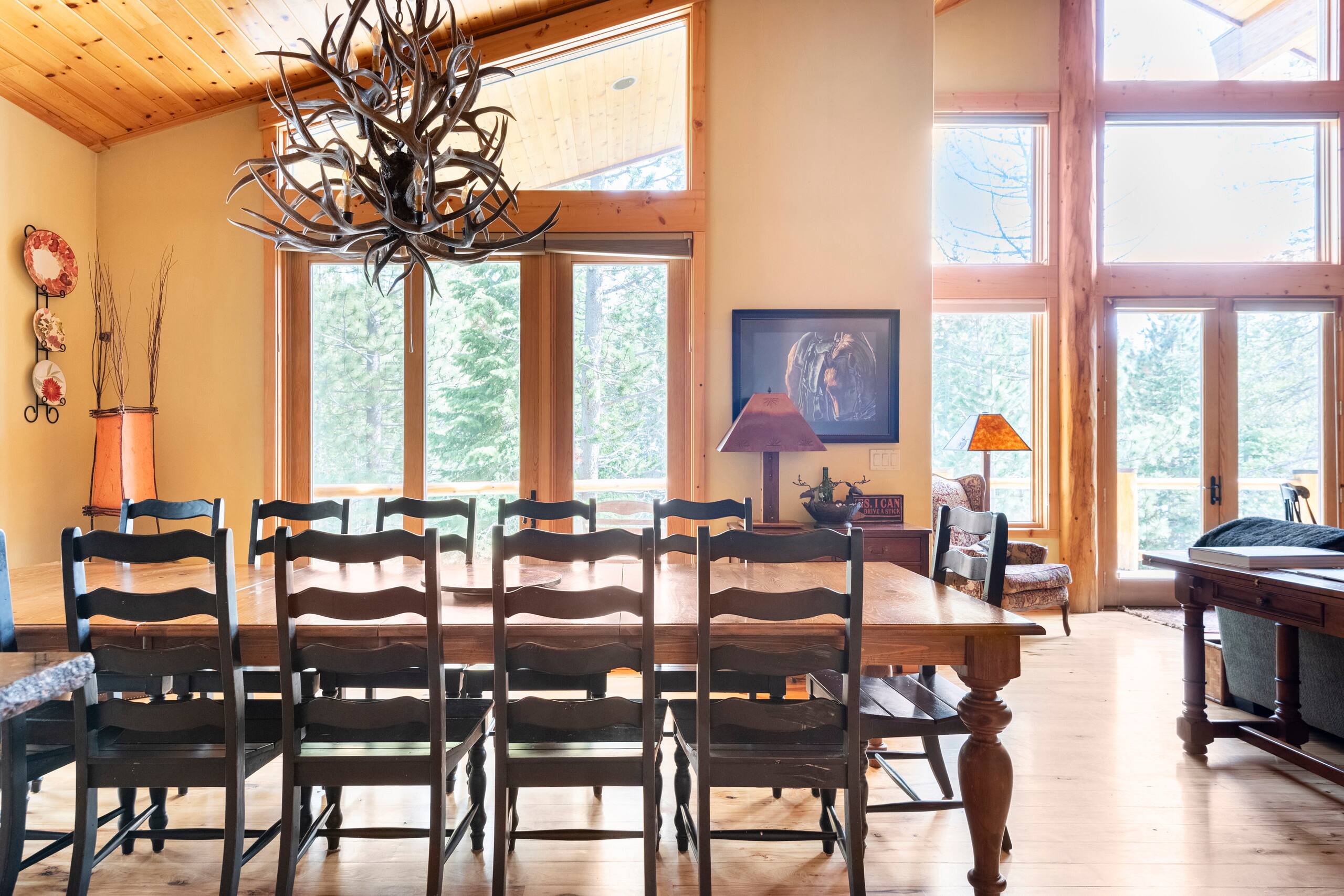 Luxury Swiss Chalet with Hot Tub & Creek Views - Photo 60