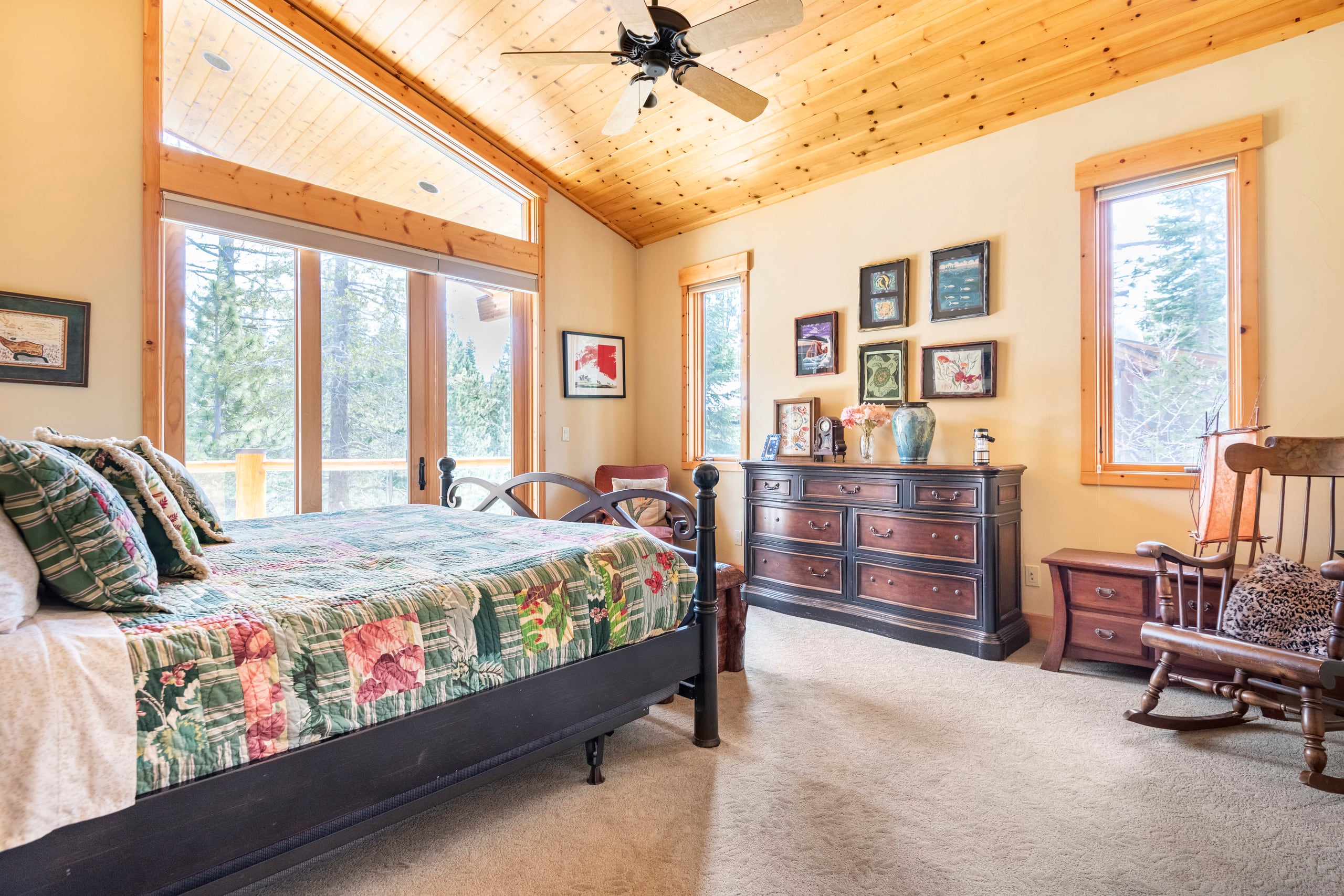 Luxury Swiss Chalet with Hot Tub & Creek Views - Photo 70