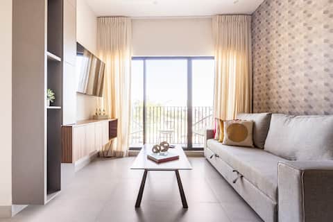 Top Airbnb: Modern apartment with pool, 20 min APTO/Cintermex in San Nicolás De Los Garza