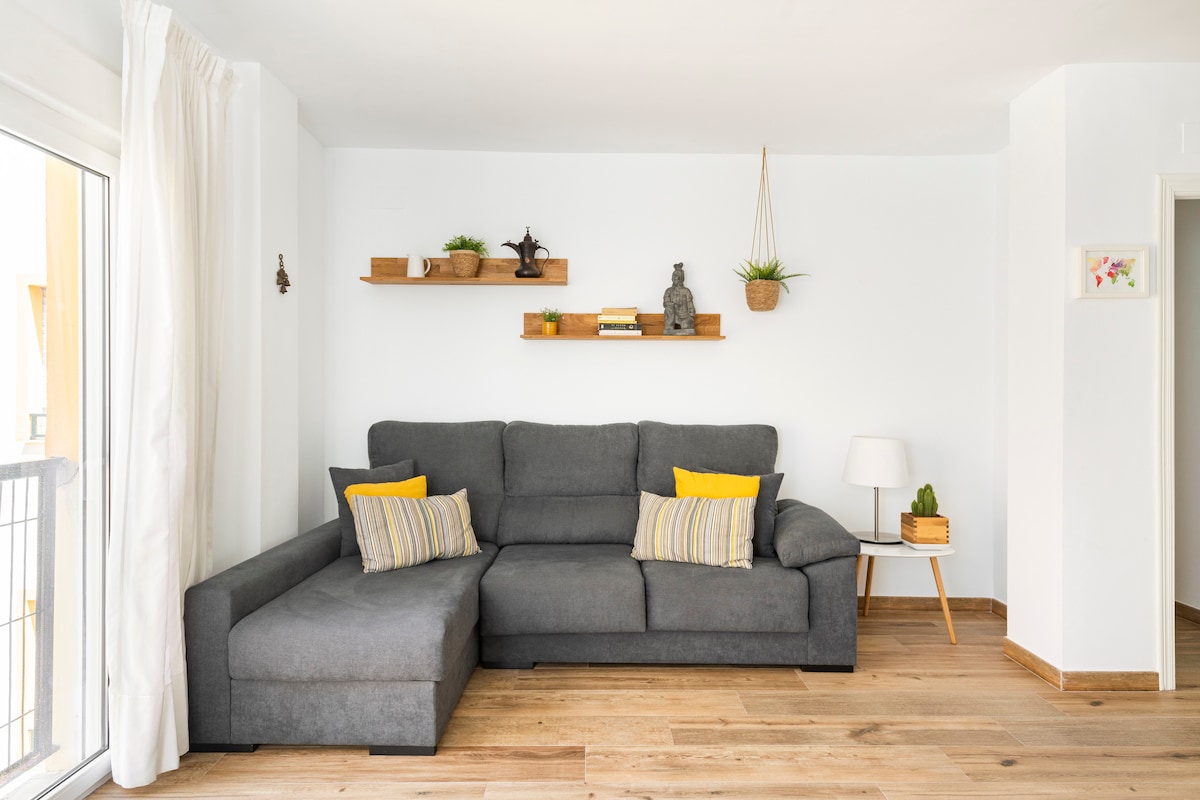 Popular Airbnb listing: Newly renovated flat in Sevilla's city center in San Gil