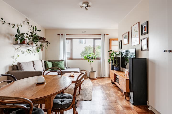 Vaš drugi dom! Prostrano, udobno i potpuno opremljeno. 