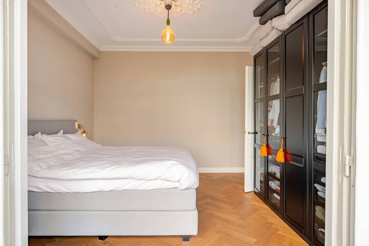 Luxury house with garden in popular Amsterdam area gallery image 5