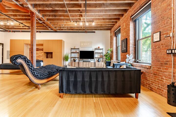 Converted Historic Button Factory w/ Modern Style! gallery image 3