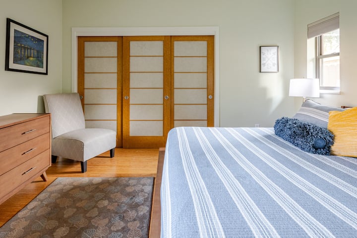 საძინებელი 1