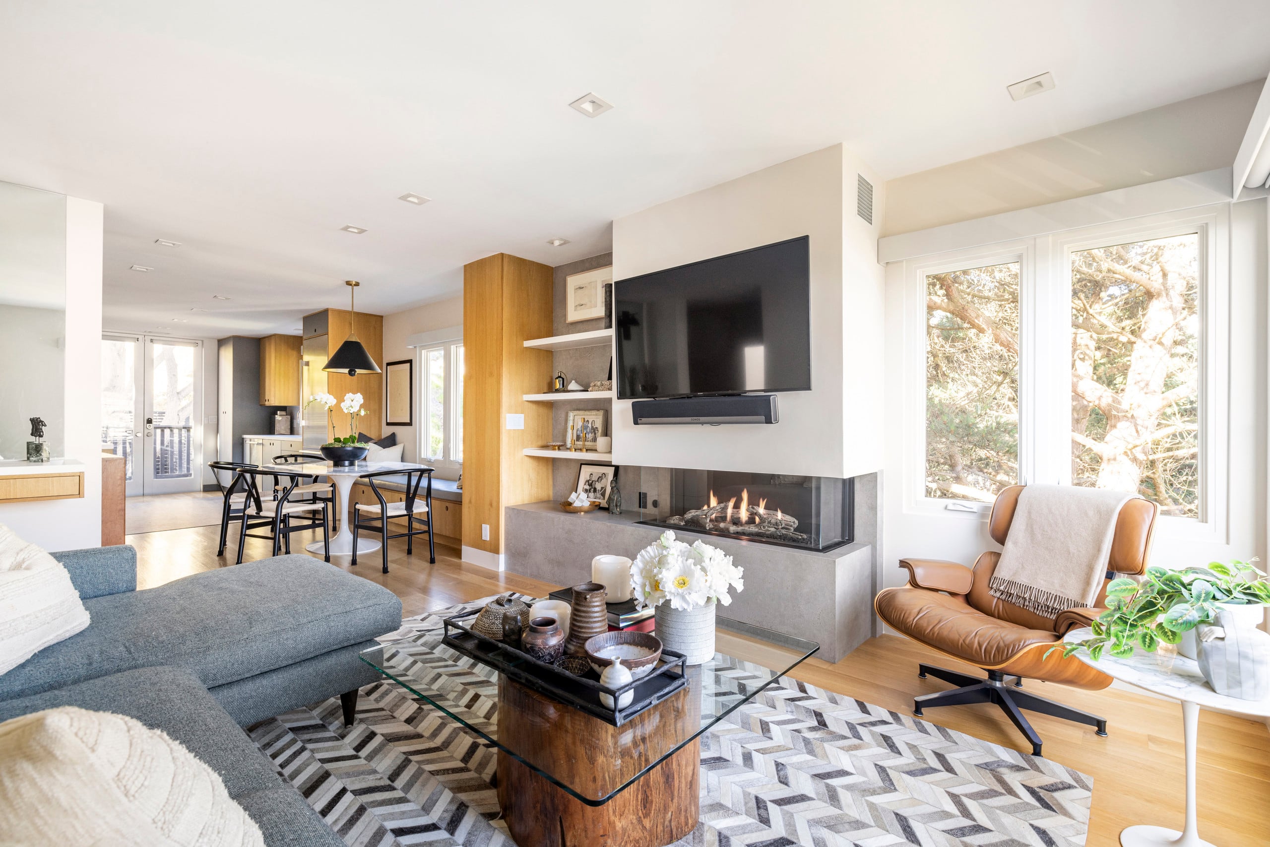 Condo in San Francisco · ★5.0 · 2 bedrooms · 2 beds · 1 bath - Image 4