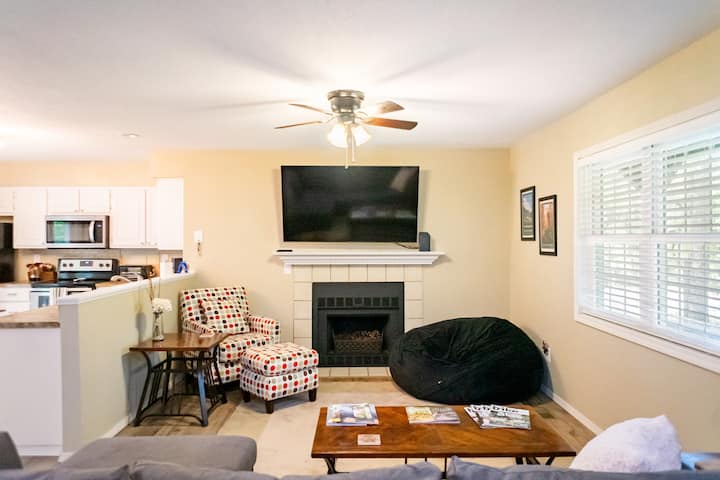 Retreat On The Back 40 - Bella Vista, AR