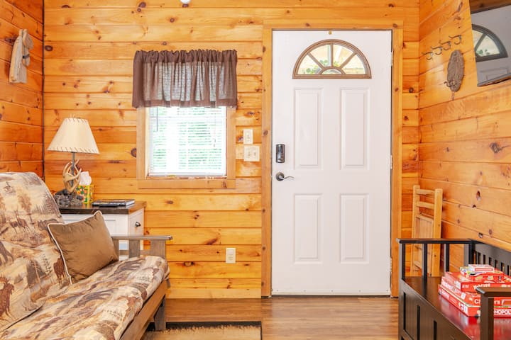 Sweeton Creek Cozy Cabin Close To Lake Norfork - Gainesville, MO