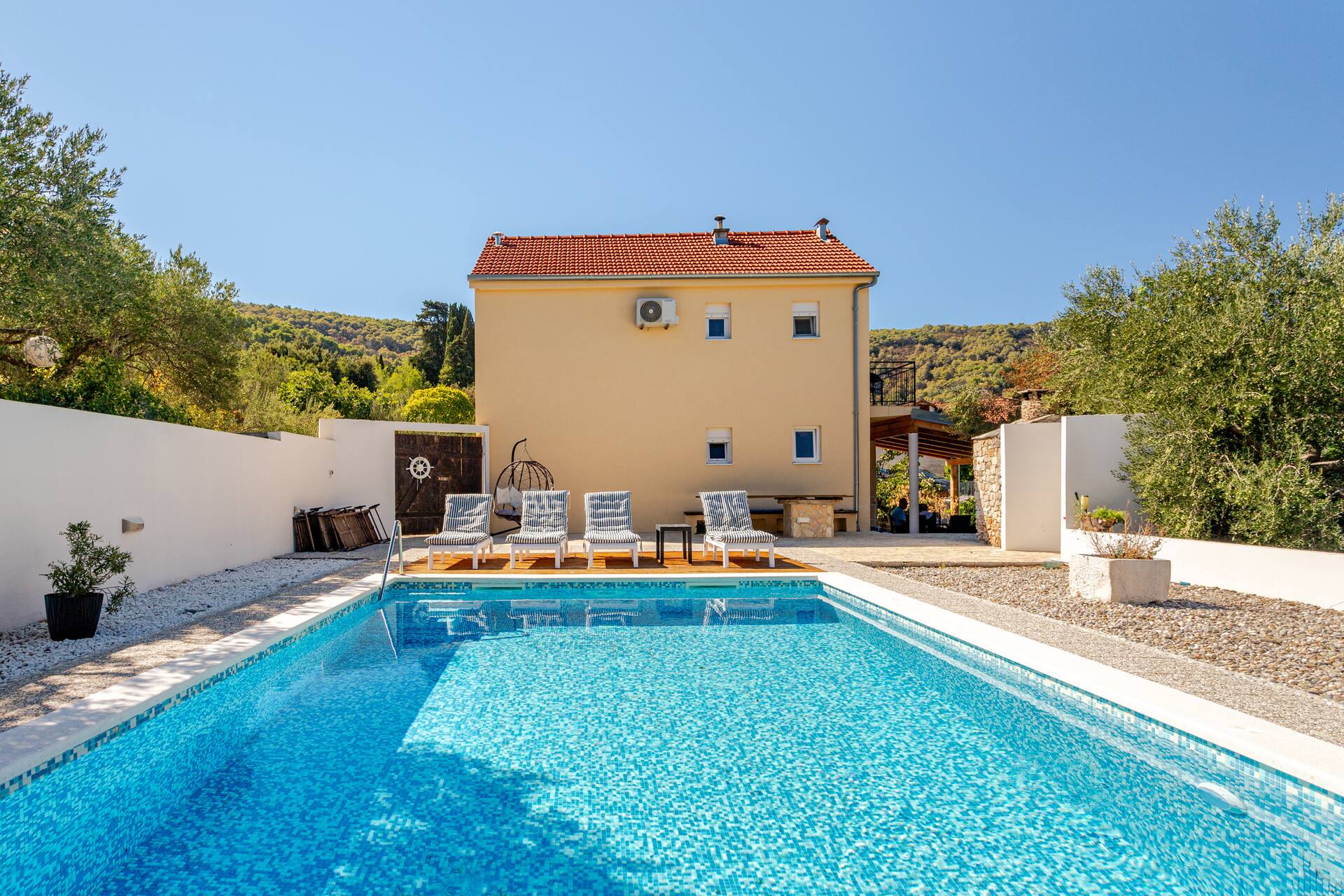 Holiday Home Antonija