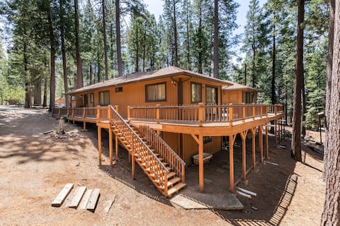 Spacious Mountain Get-Away 8 beds - 5 bedrooms