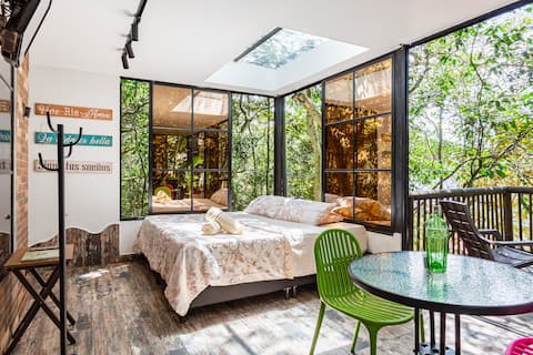Popular Airbnb listing: A very special place: Nido de Montaña in Copacabana