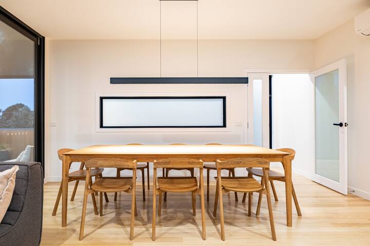 Samphire – quiet but central gallery image 4