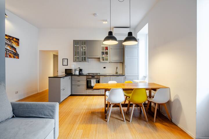(Central Rome) Delightful Apt 2Bdr Near Colosseum gallery image 3