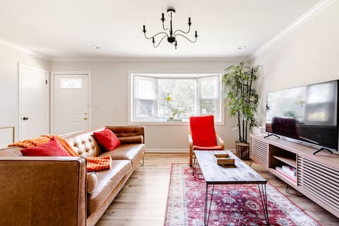 Sunny Spacious Ranch Your Private Relaxation Haven