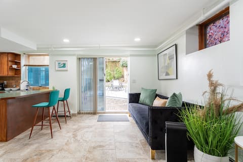 Top performing Airbnb: Cozy and beautiful garden apartment in Yonkers