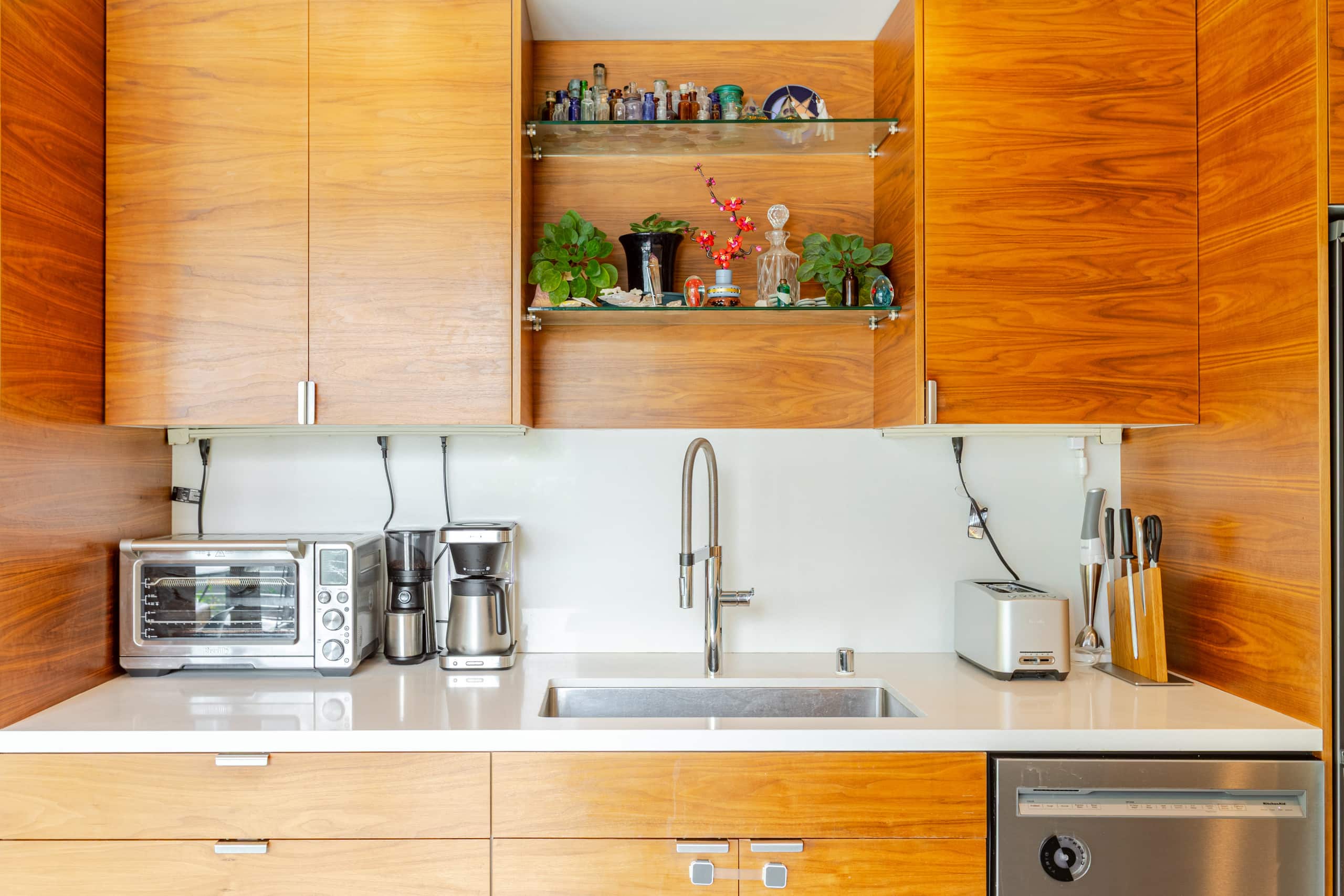Home in San Francisco · ★4.94 · 3 bedrooms · 4 beds · 2 baths - Image 10