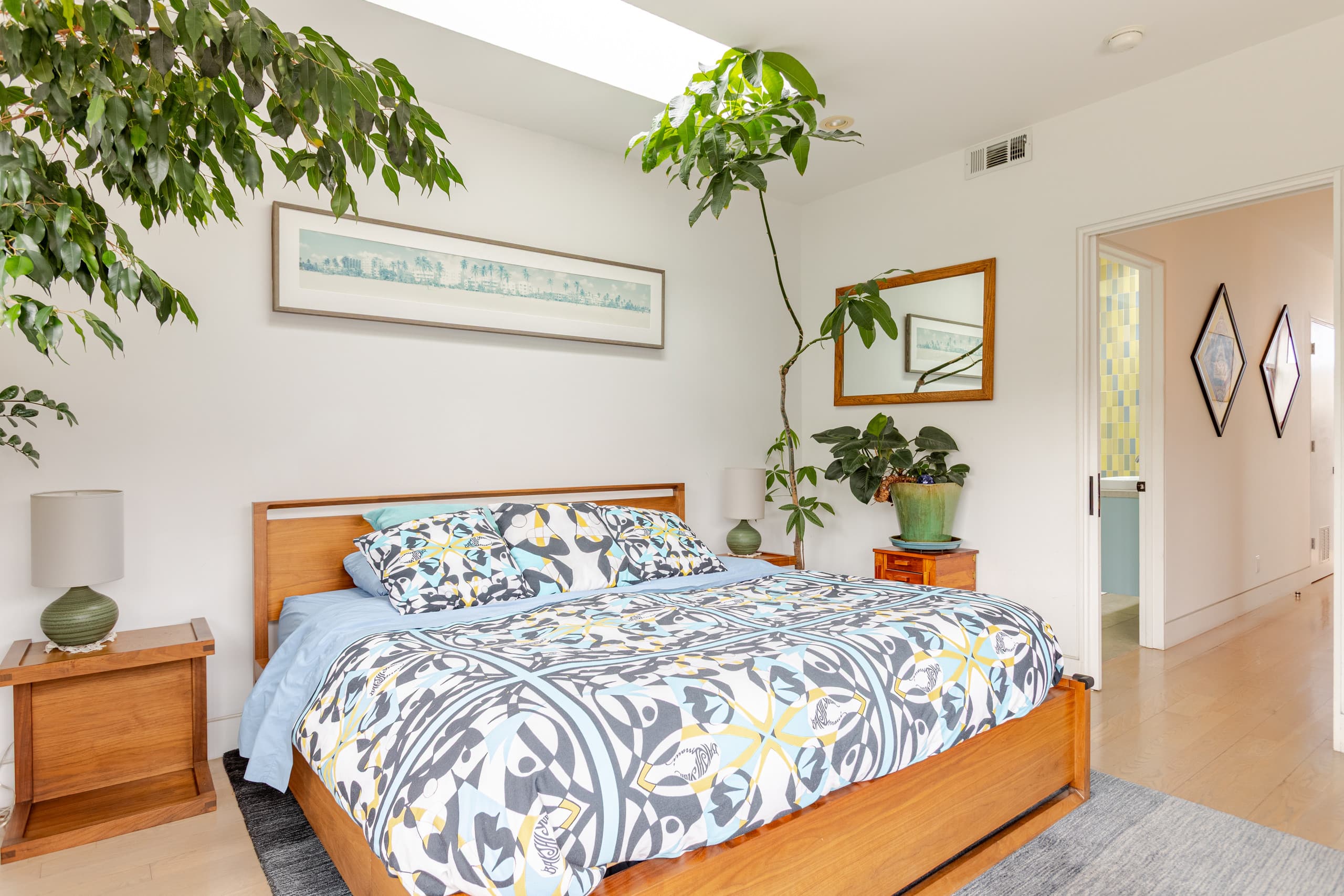 Home in San Francisco · ★4.94 · 3 bedrooms · 4 beds · 2 baths - Image 20