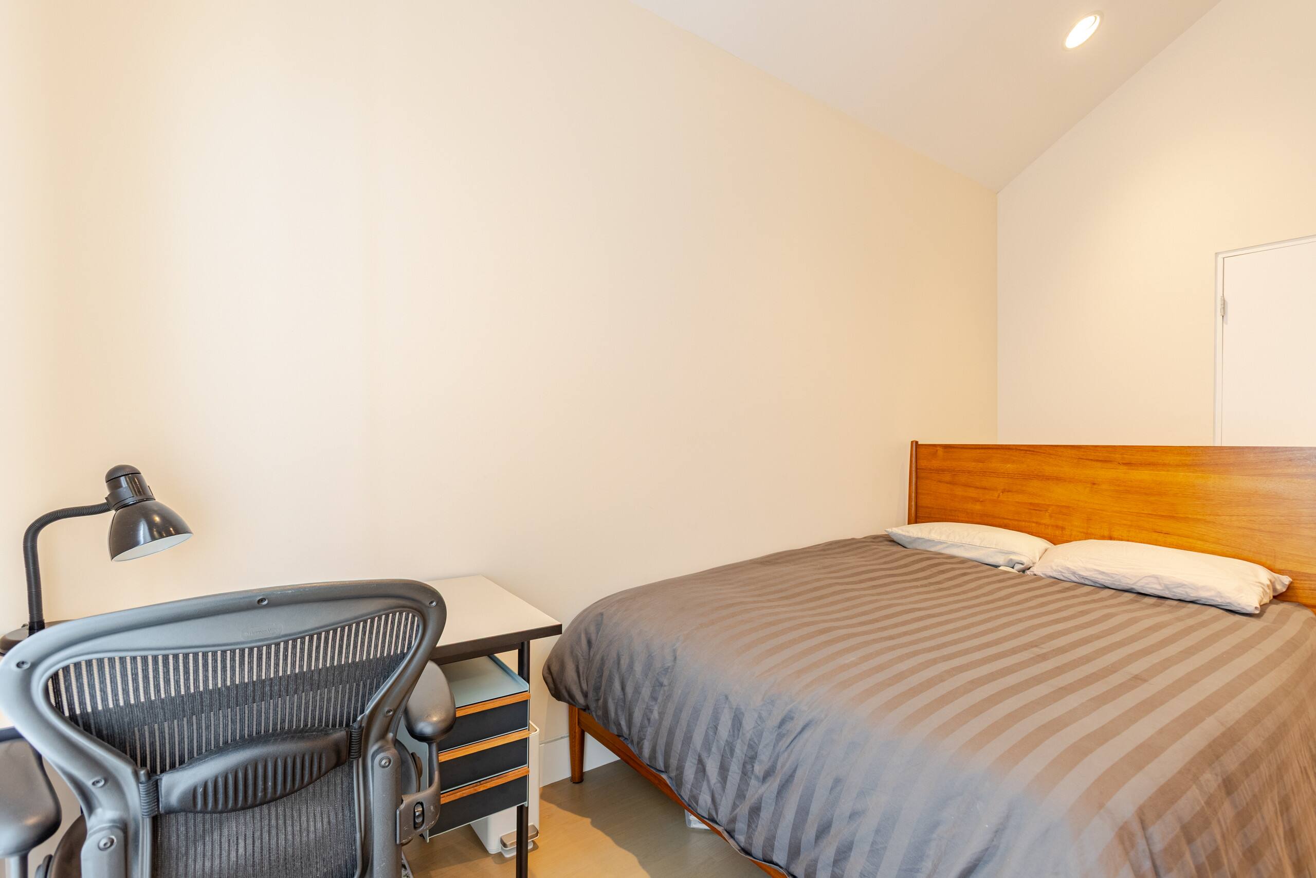 Home in San Francisco · ★4.94 · 3 bedrooms · 4 beds · 2 baths - Image 27