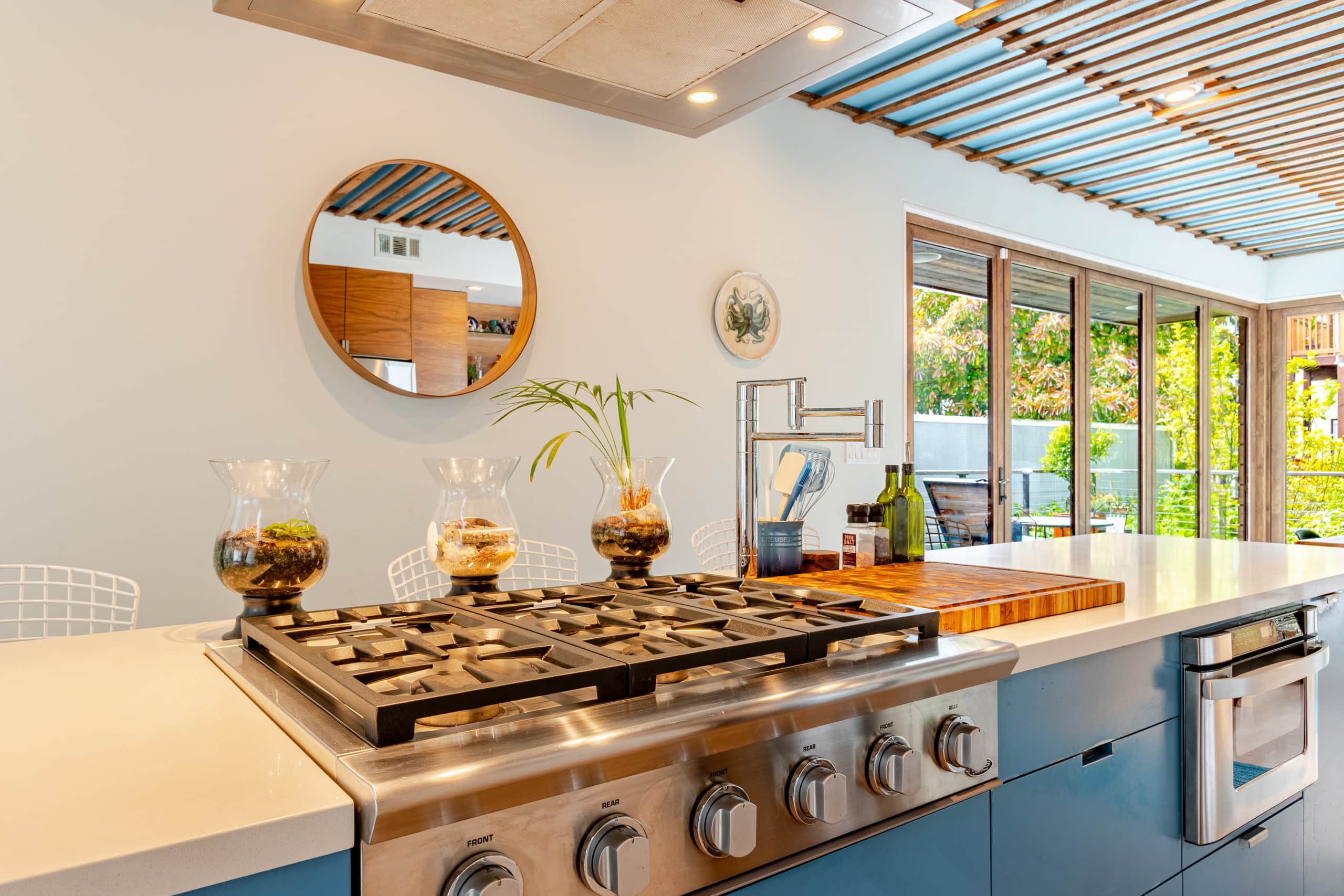 Home in San Francisco · ★4.94 · 3 bedrooms · 4 beds · 2 baths - Image 11