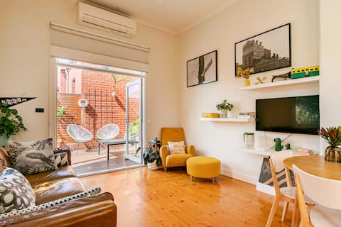 Popular Airbnb listing: Beswicke - Modern Heritage in the heart of Fitzroy in Fitzroy