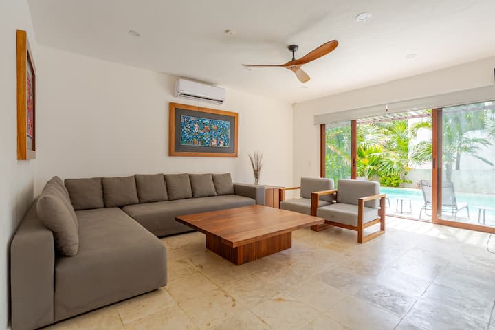 Villa Yambu. Ocean View, 3 Min Walk To Beach - プラヤ・デル・カルメン
