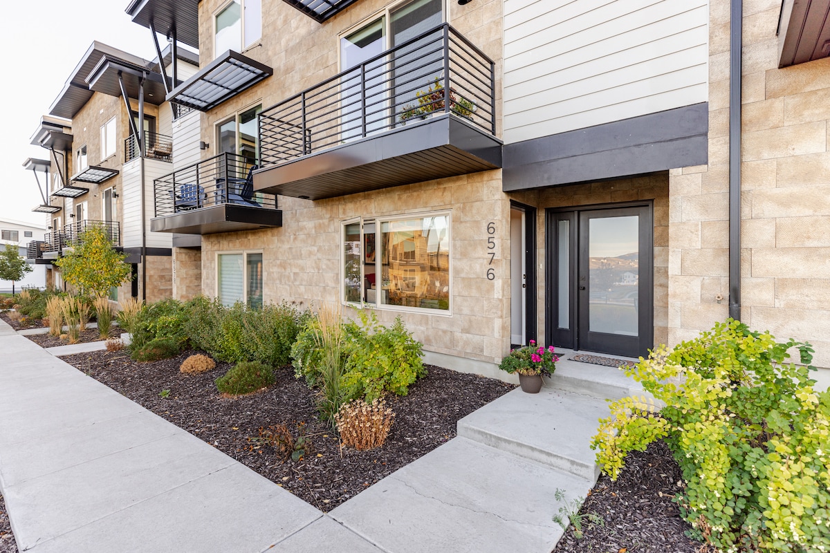 Cozy Park City Retreat