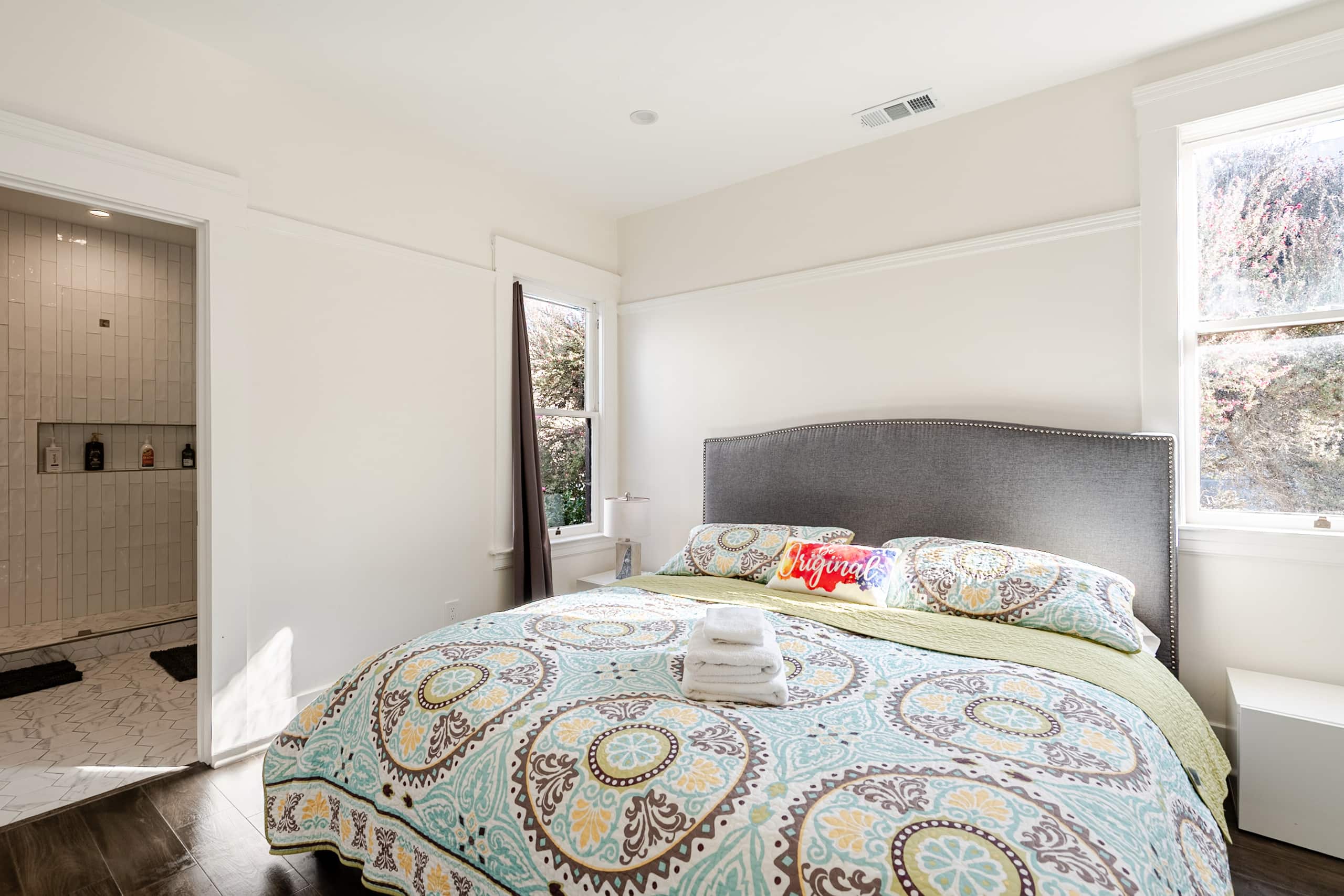 Home in San Francisco · ★4.9 · 3 bedrooms · 3 beds · 2 baths - Image 16