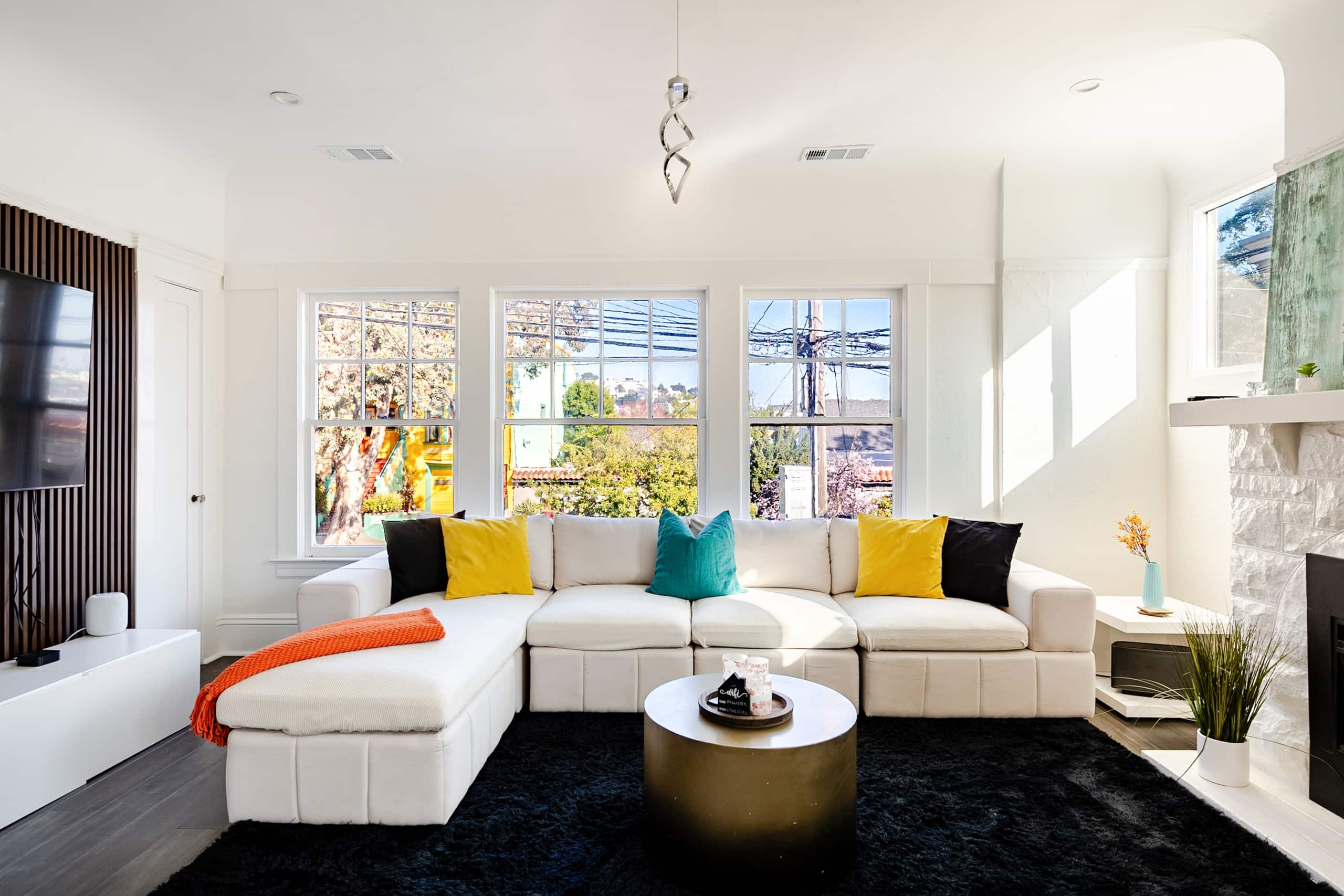 Home in San Francisco · ★4.9 · 3 bedrooms · 3 beds · 2 baths - Image 1