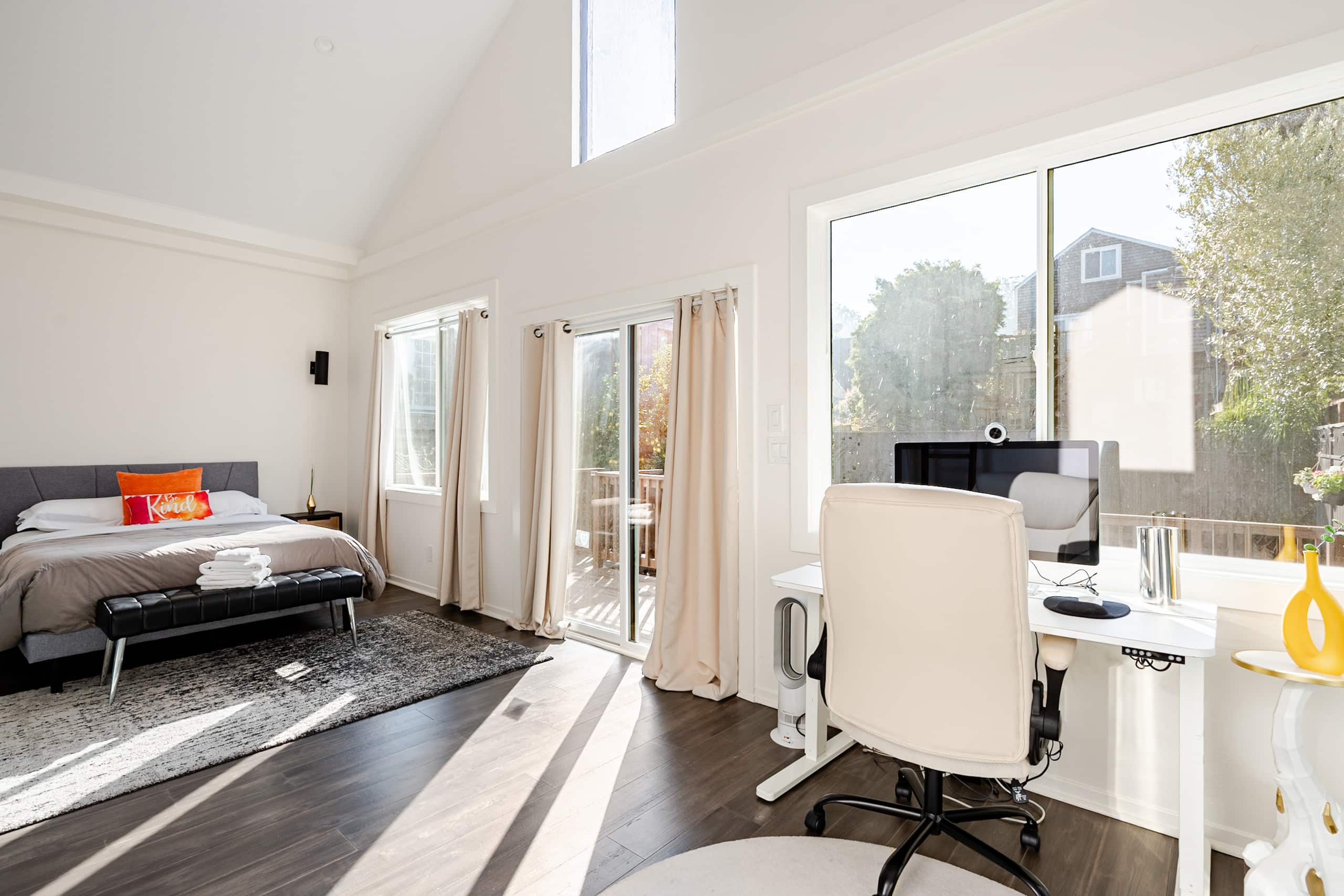 Home in San Francisco · ★4.9 · 3 bedrooms · 3 beds · 2 baths - Image 20