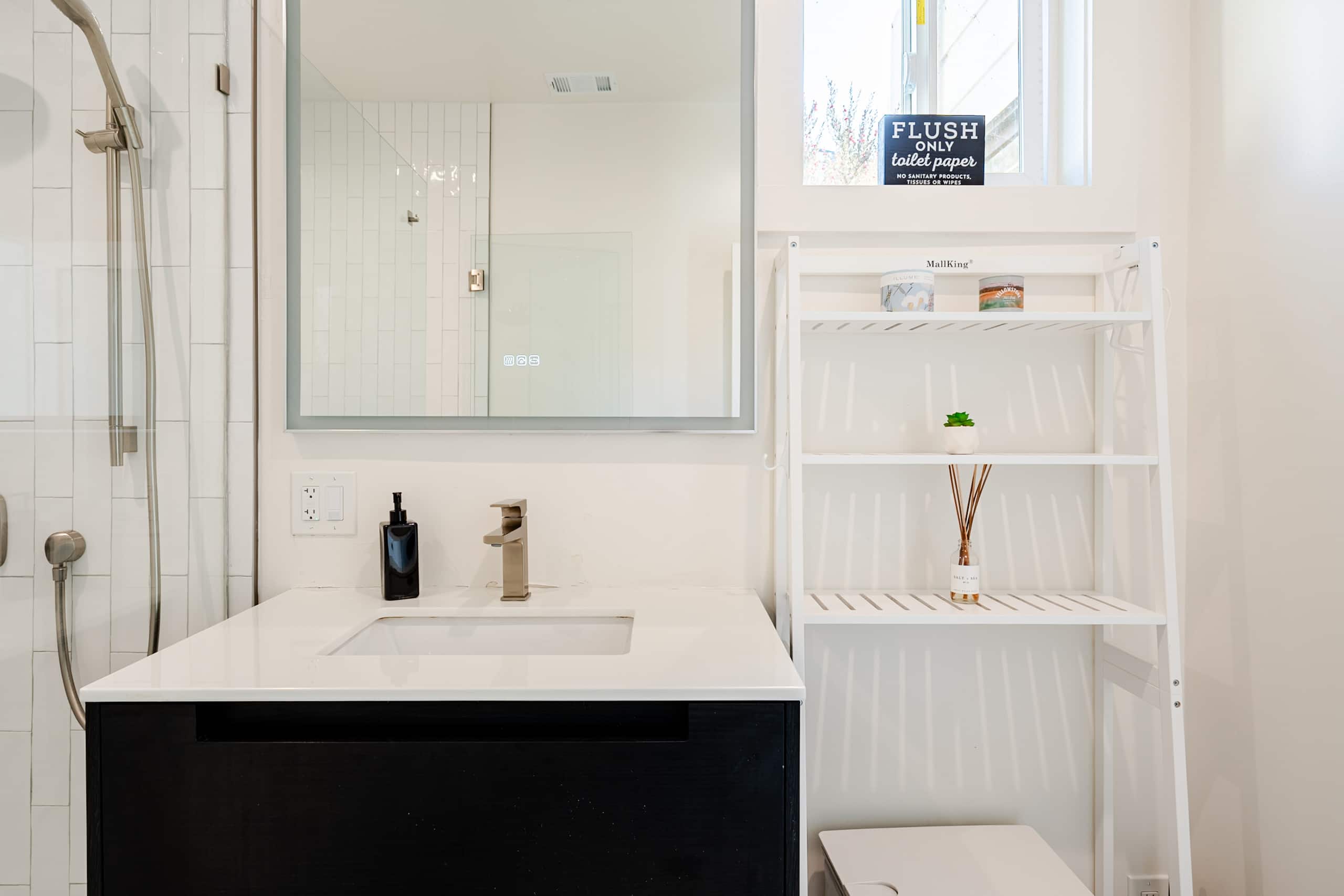 Home in San Francisco · ★4.9 · 3 bedrooms · 3 beds · 2 baths - Image 29