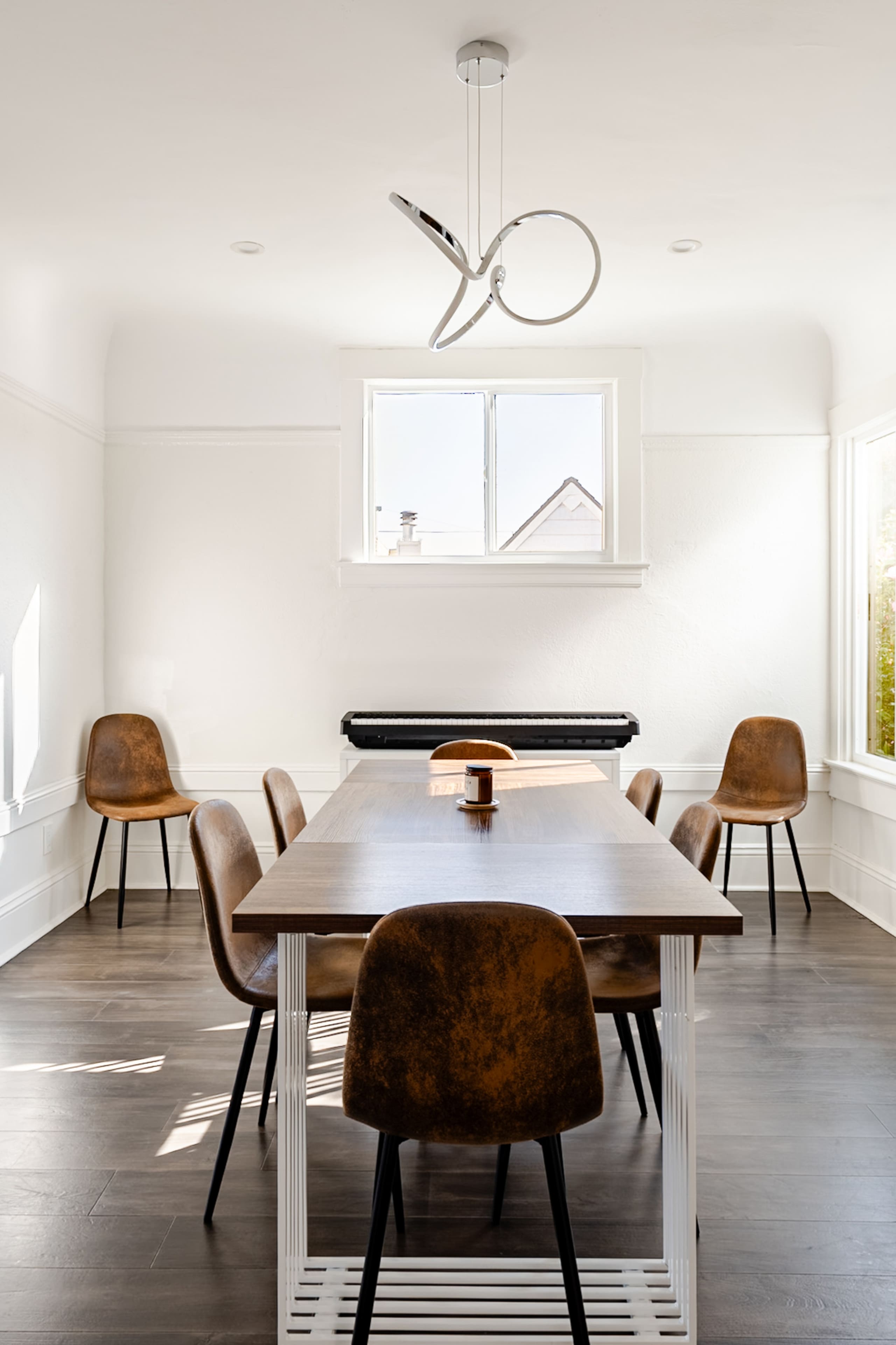 Home in San Francisco · ★4.9 · 3 bedrooms · 3 beds · 2 baths - Image 10