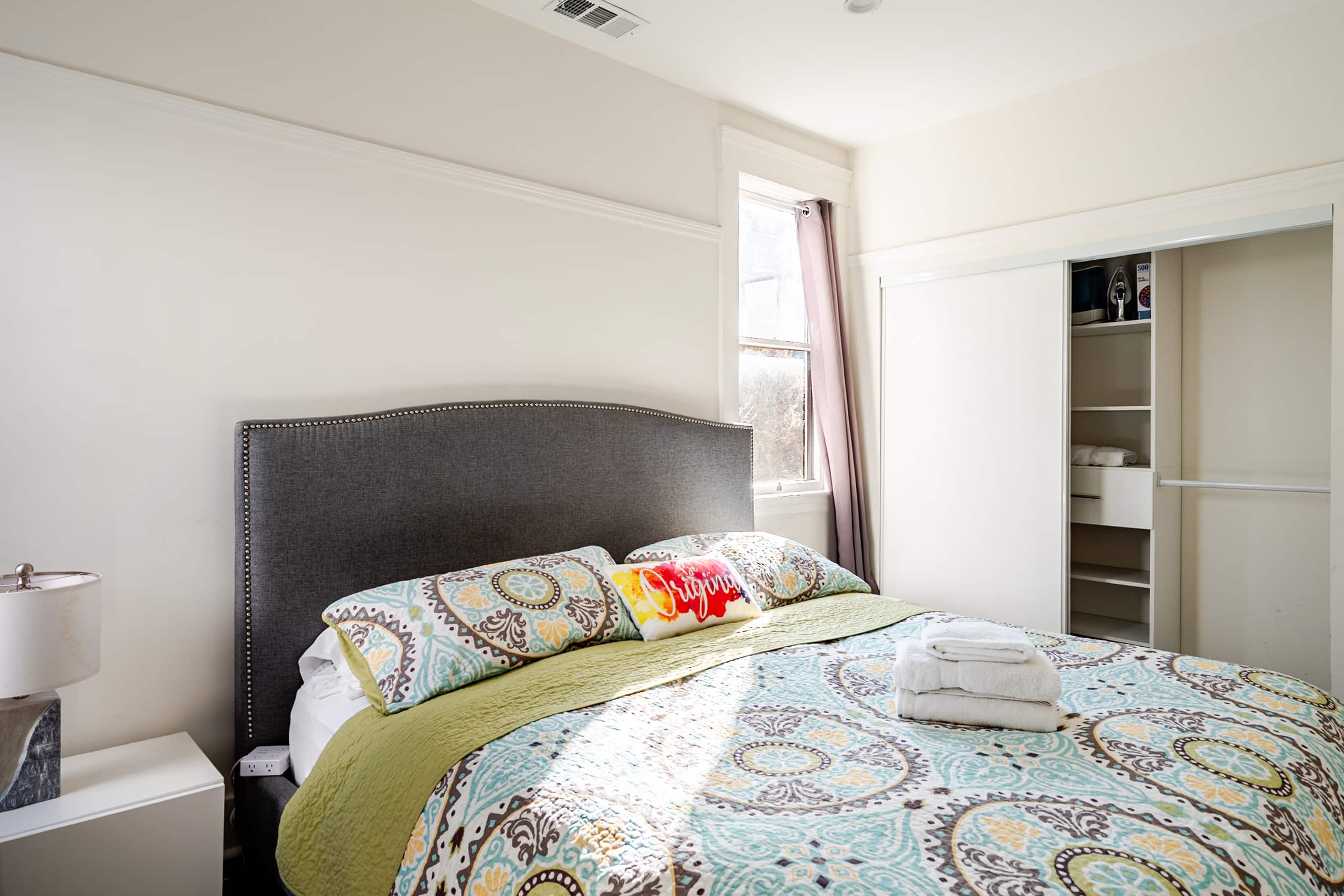 Home in San Francisco · ★4.9 · 3 bedrooms · 3 beds · 2 baths - Image 14