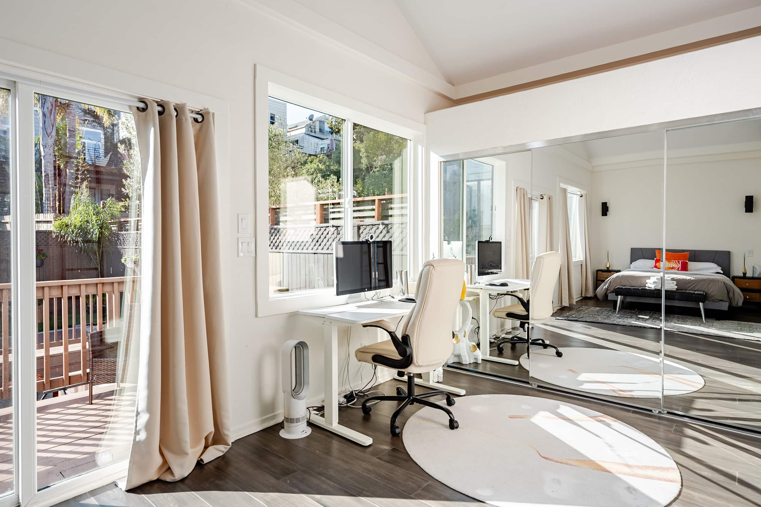 Home in San Francisco · ★4.9 · 3 bedrooms · 3 beds · 2 baths - Image 32