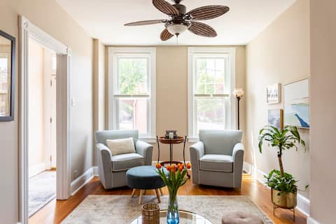 Central Downtown Oasis -2 baths sleeps up to 7