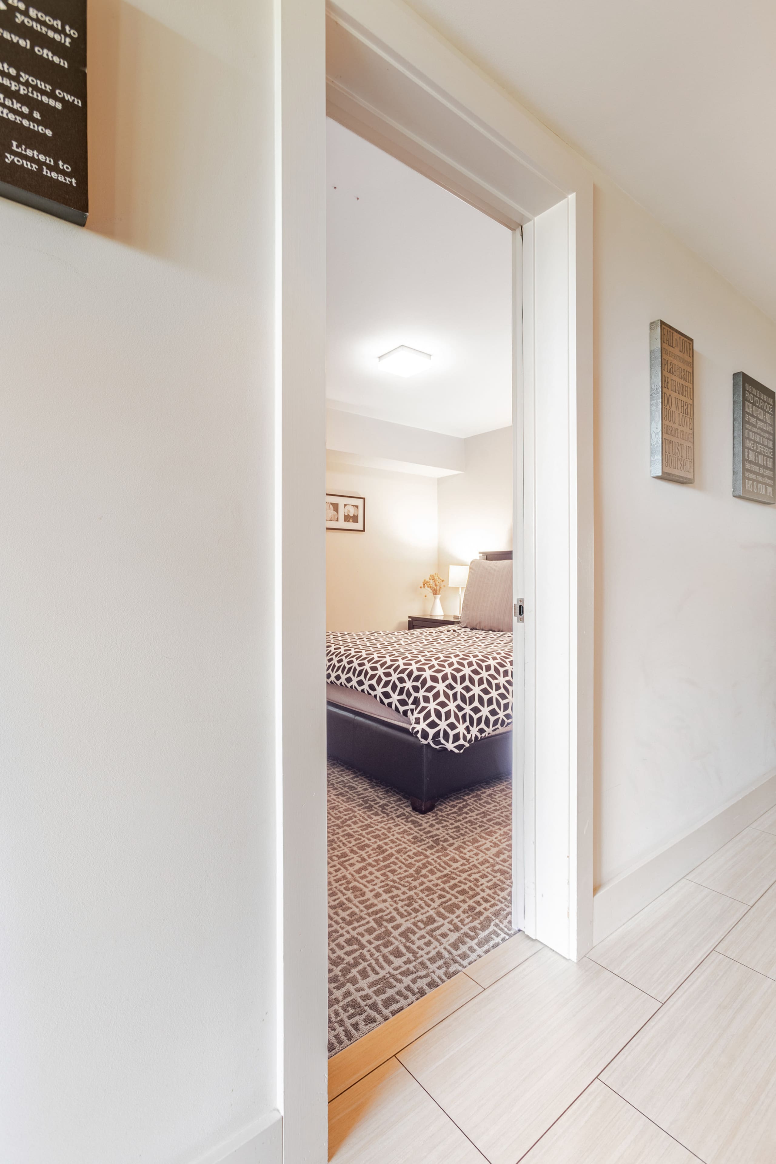 Home in San Francisco · ★4.9 · 1 bedroom · 2 beds · 1 bath - Image 17