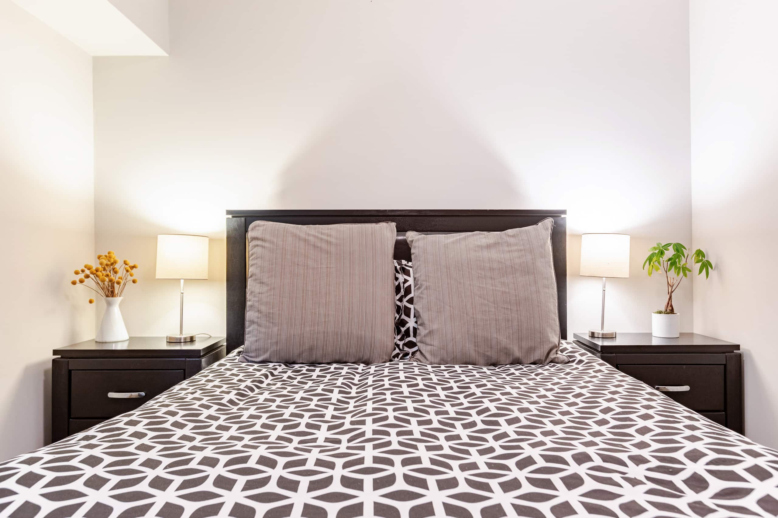 Home in San Francisco · ★4.9 · 1 bedroom · 2 beds · 1 bath - Image 18
