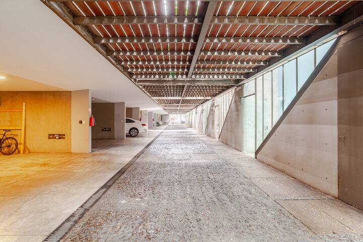 Peaceful Townhouse neatly decorated with heating gallery image 5