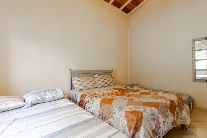 საძინებელი 3