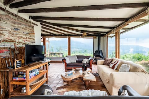 House in the mountains near Salento main park