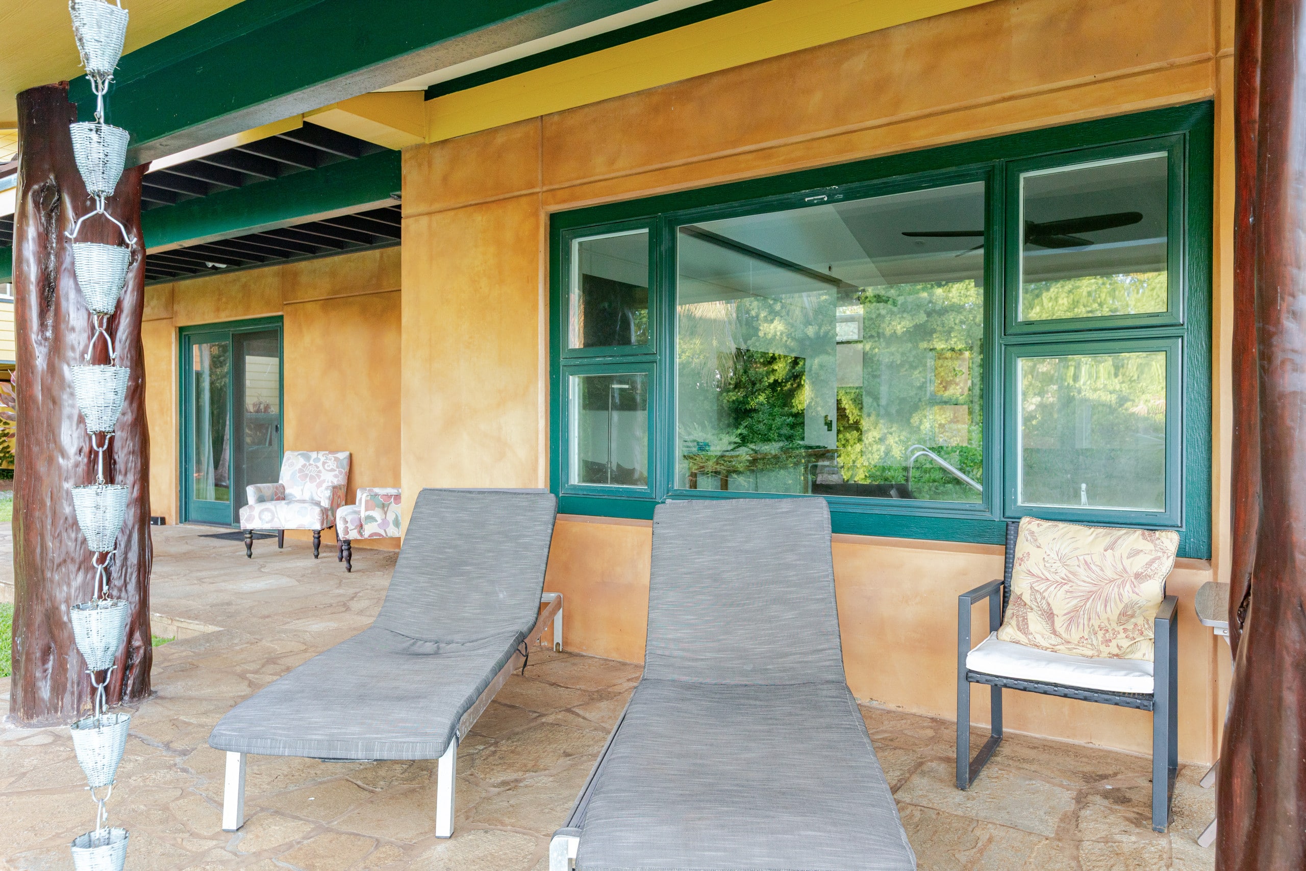 Oceanfront gated estate w/heated saltwater pool. - Photo 64