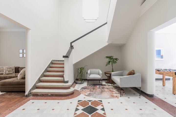 Art Deco Condesa II Stylish and Quiet w Rooftop gallery image 3